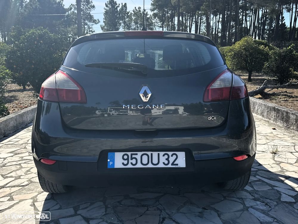 Renault Mégane 1.5 dCi Comfort SS - 6