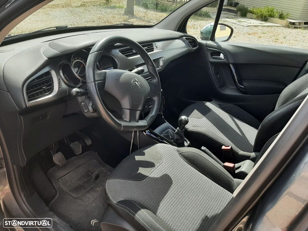 Citroën C3 1.2 PureTech Collection - 5