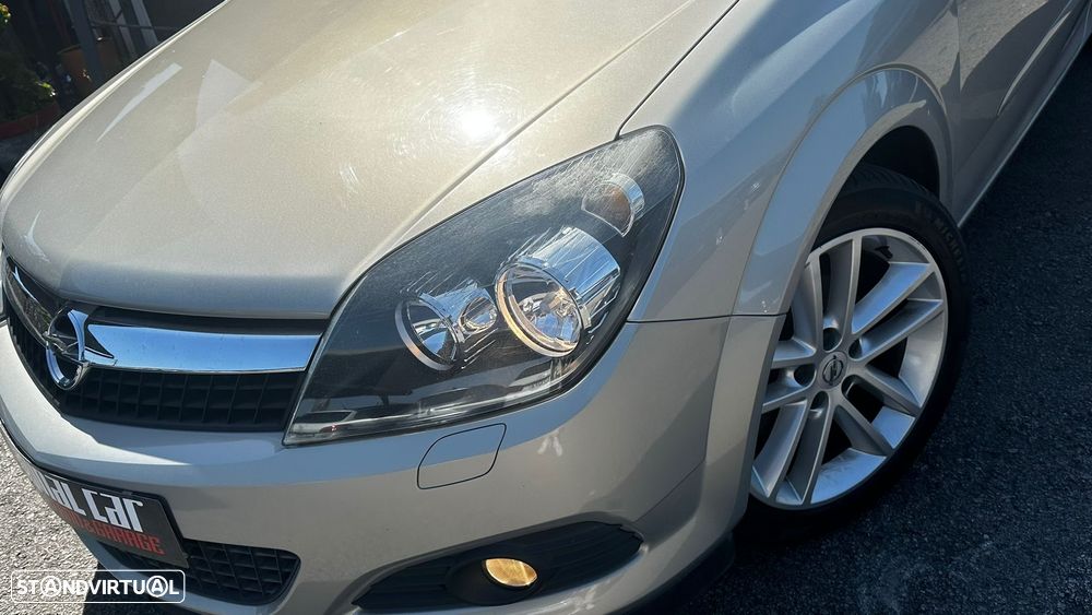 Opel Astra Cabrio TwinTop 1.6 - 8