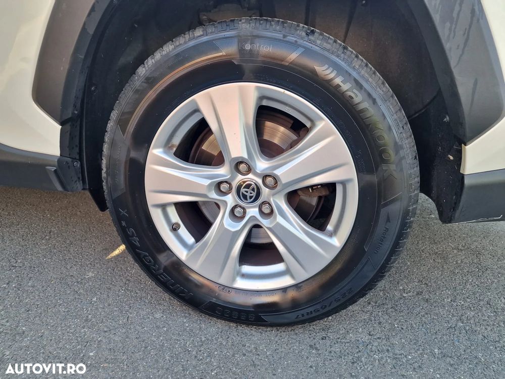 Toyota RAV4 2.5 VVT-iE 4x2 Exclusive - 8