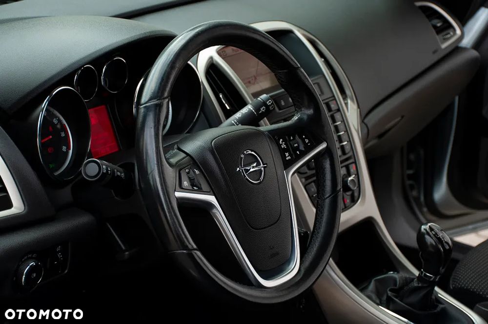 Opel Astra 1.4 Turbo Edition - 35