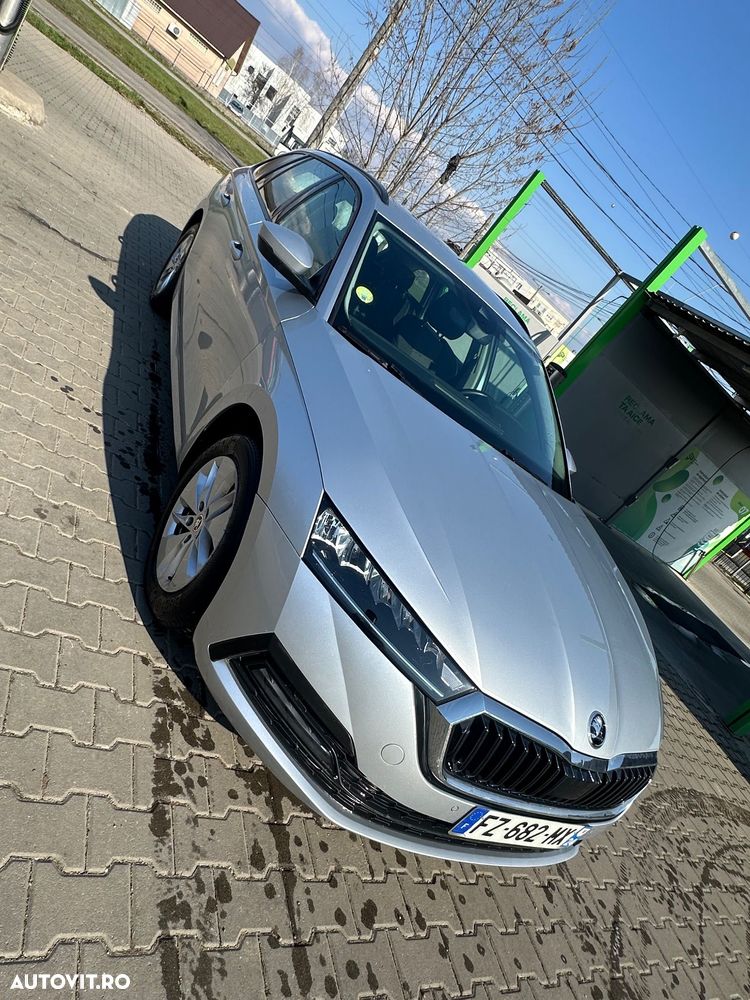 Skoda Octavia - 1