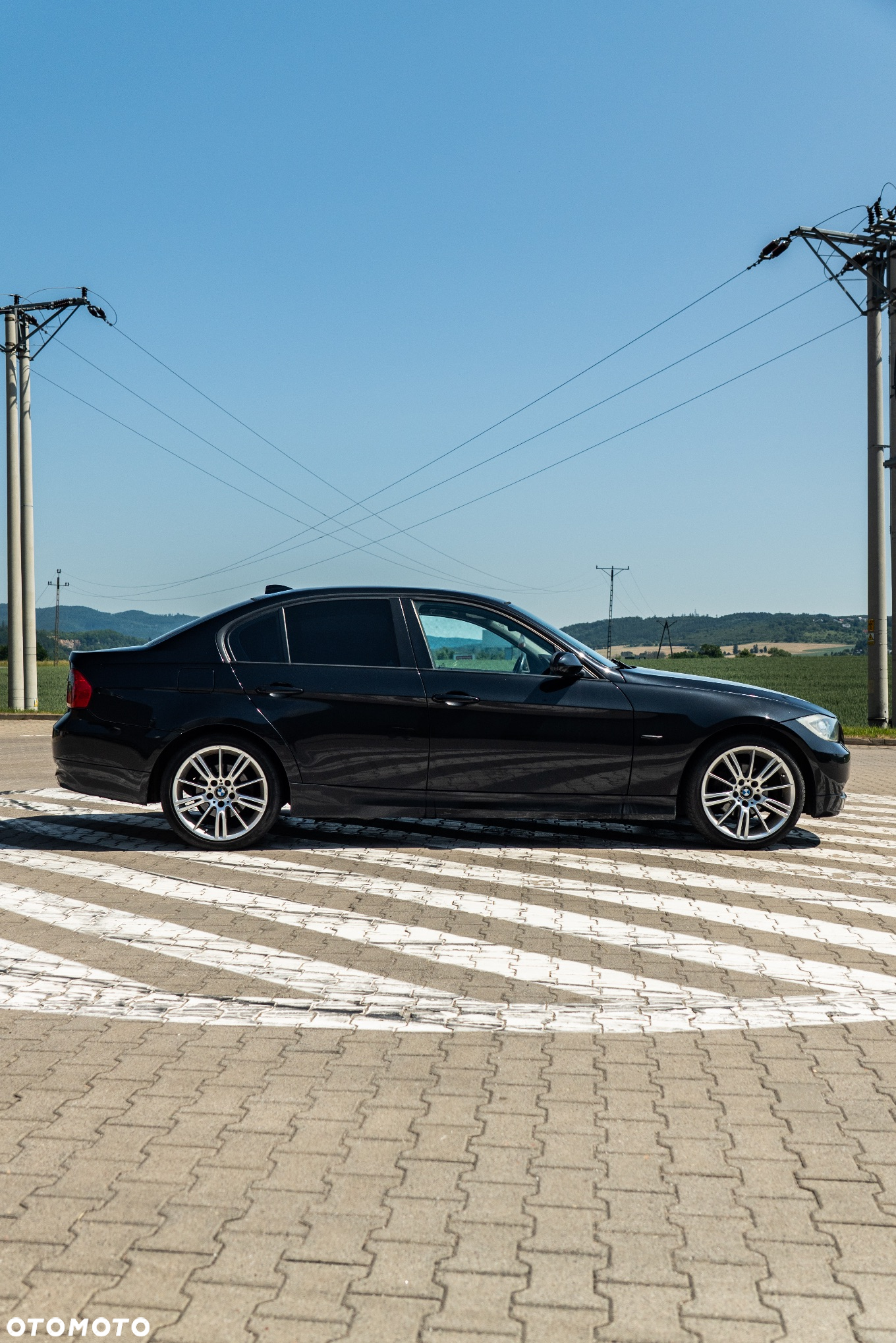 BMW Seria 3 318d - 15