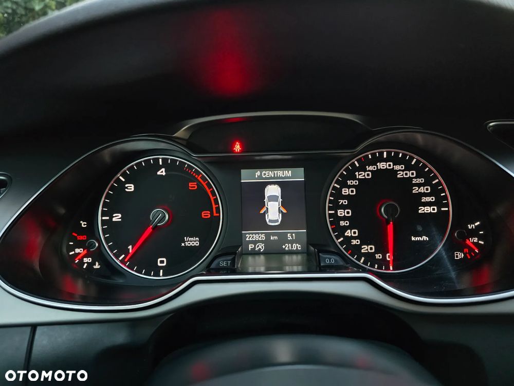 Audi A4 Allroad 2.0 TDI Quattro S tronic - 32