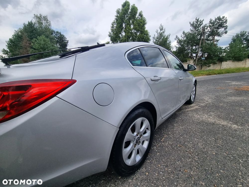 Opel Insignia 2.0 CDTI Active - 10