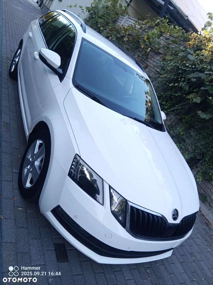 Skoda Octavia 1.6 TDI Ambition - 4