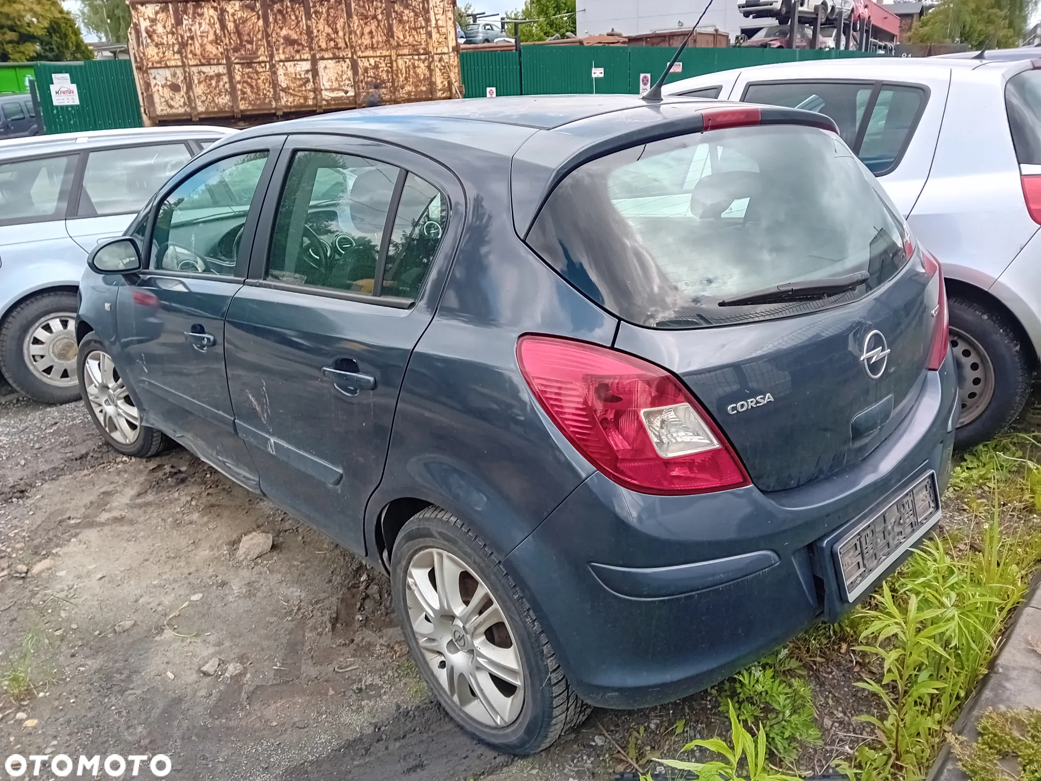 *OPEL CORSA D* Samochód na części - 2