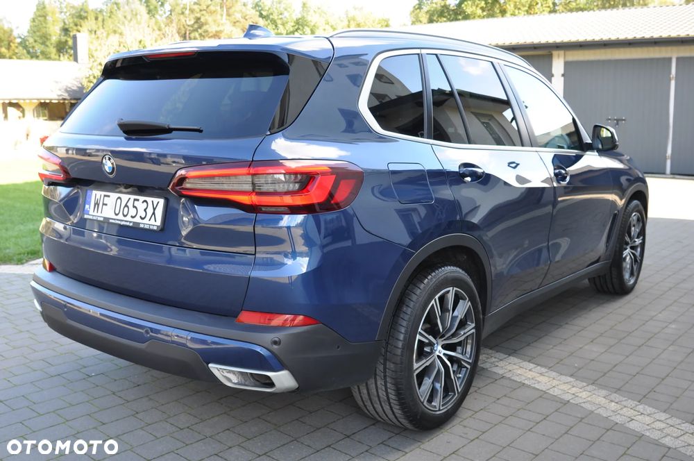 BMW X5 xDrive40i - 7