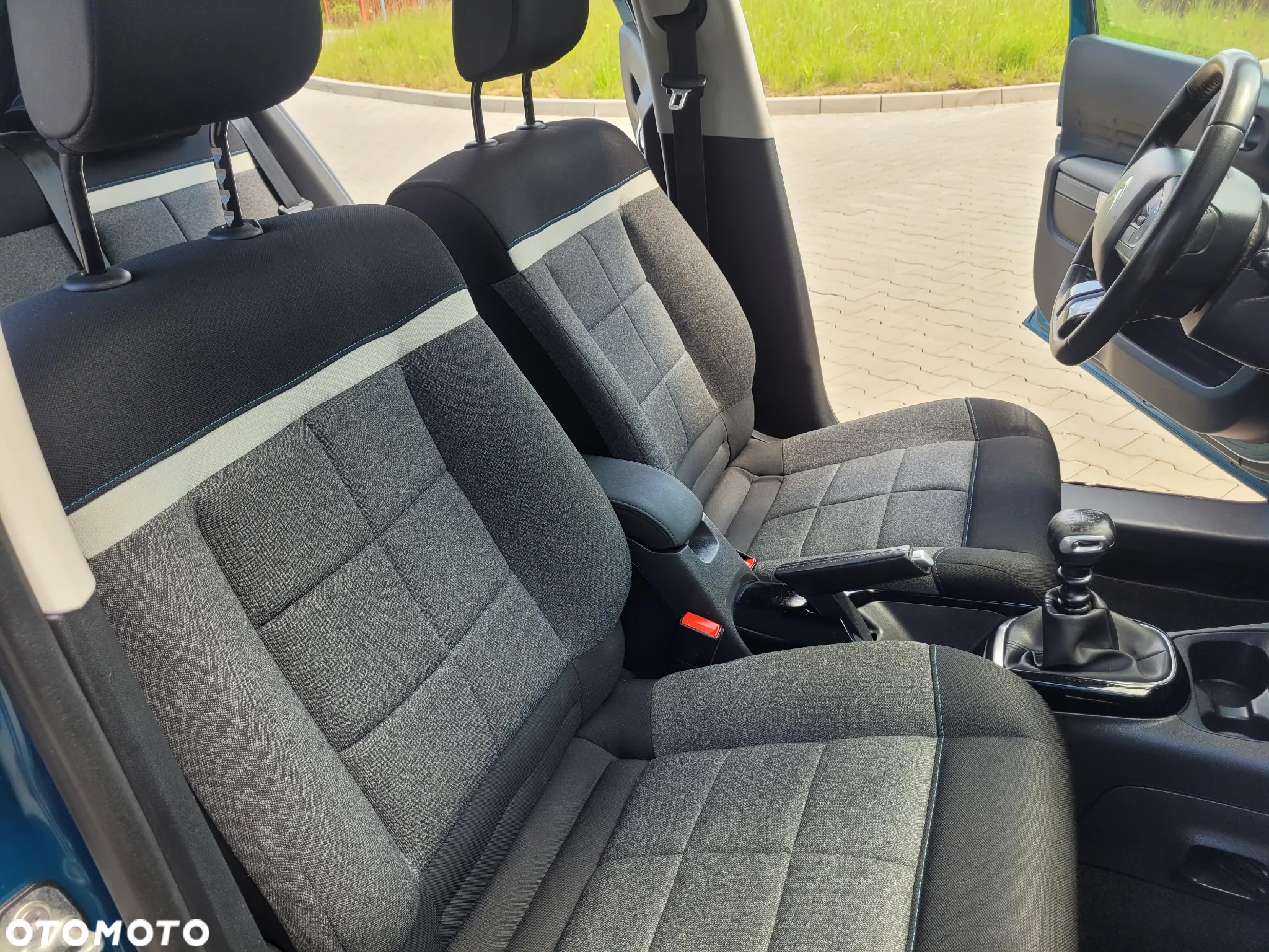 Citroën C4 Cactus 1.2 PureTech GPF Shine S&S - 34