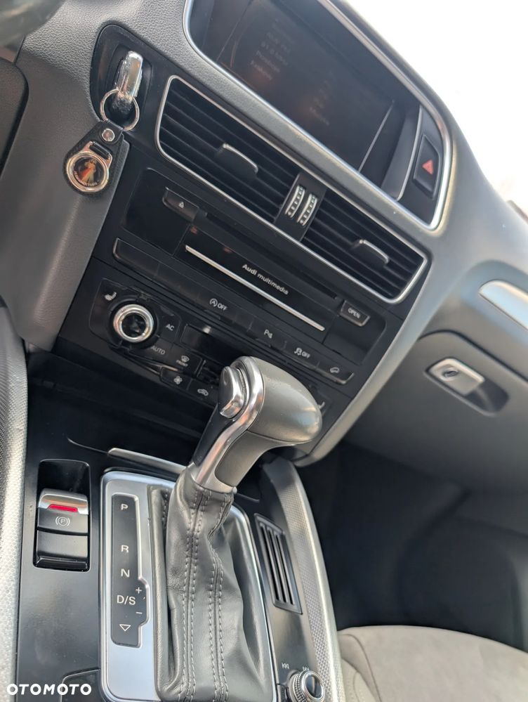 Audi Q5 2.0 TDI Quattro S tronic - 12