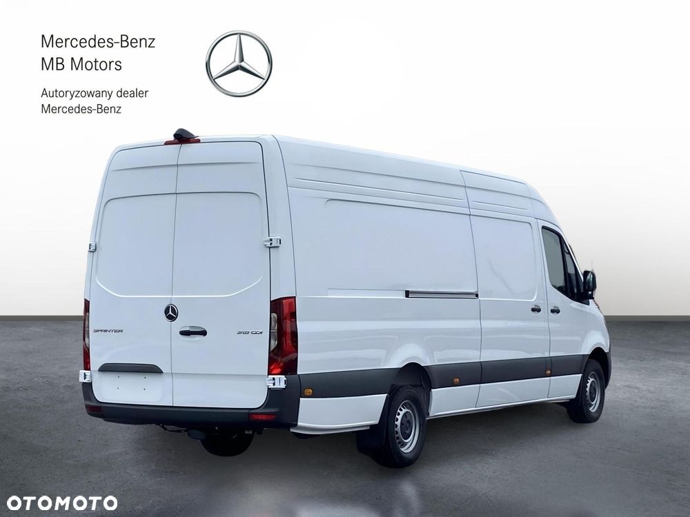 Mercedes-Benz Sprinter - 7