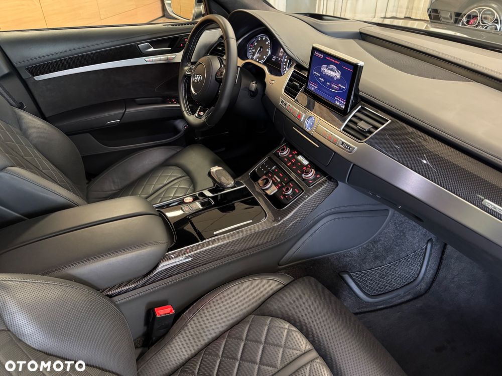 Audi S8 4.0 TFSI Quattro - 9