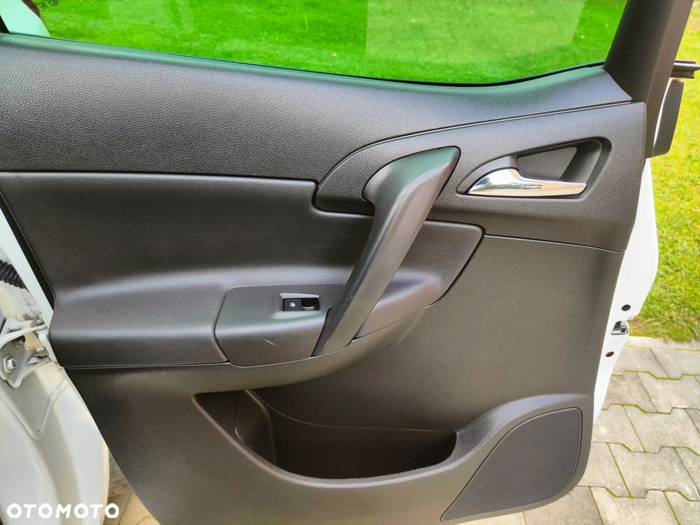 Opel Meriva 1.4 T Cosmo - 19