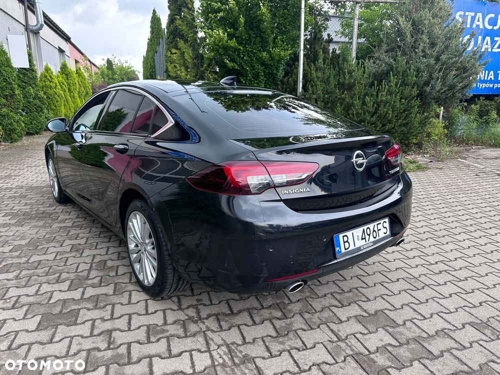 Opel Insignia - 8
