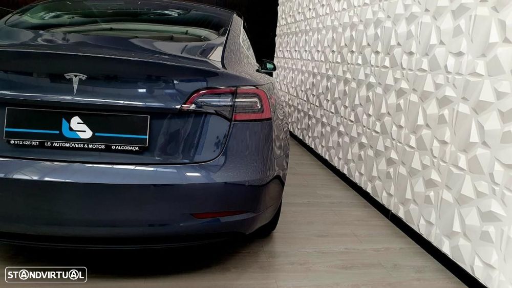 Tesla Model 3 Long-Range Dual Motor AWD - 19