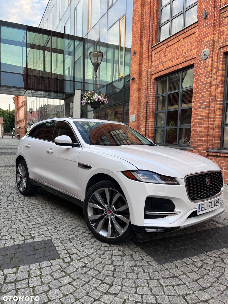 Jaguar F-Pace P250 AWD R-Dynamic S - 2