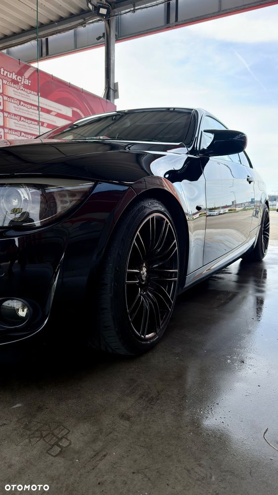 BMW Seria 3 335i - 17