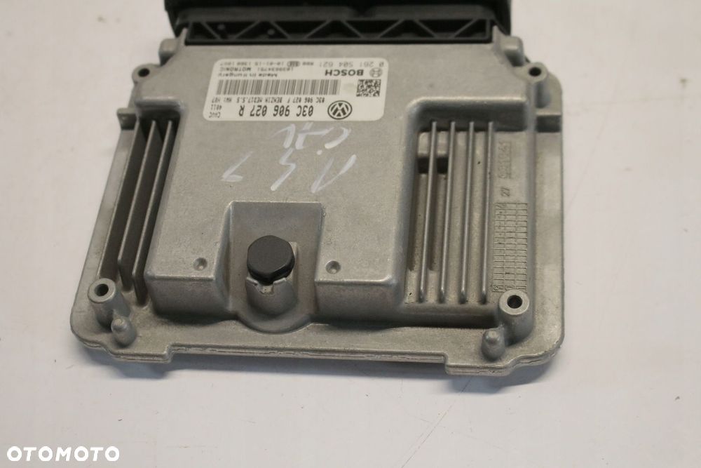 komputer silnika VW Golf VI 1.4 TSI 03C906027R - 2