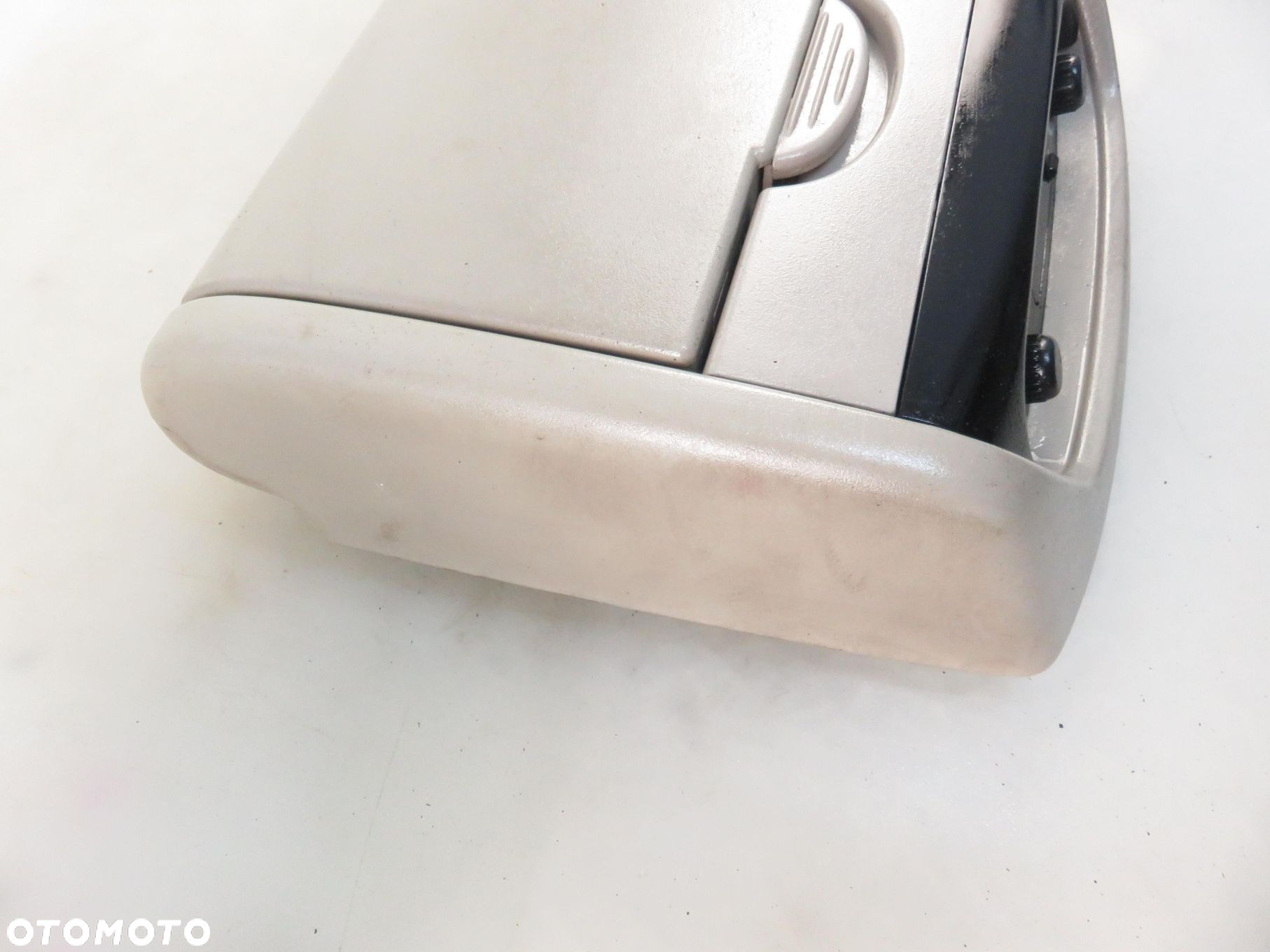 ODTWARZACZ EKRAN DVD CHRYSLER VOYAGER IV P05005009AD - 10