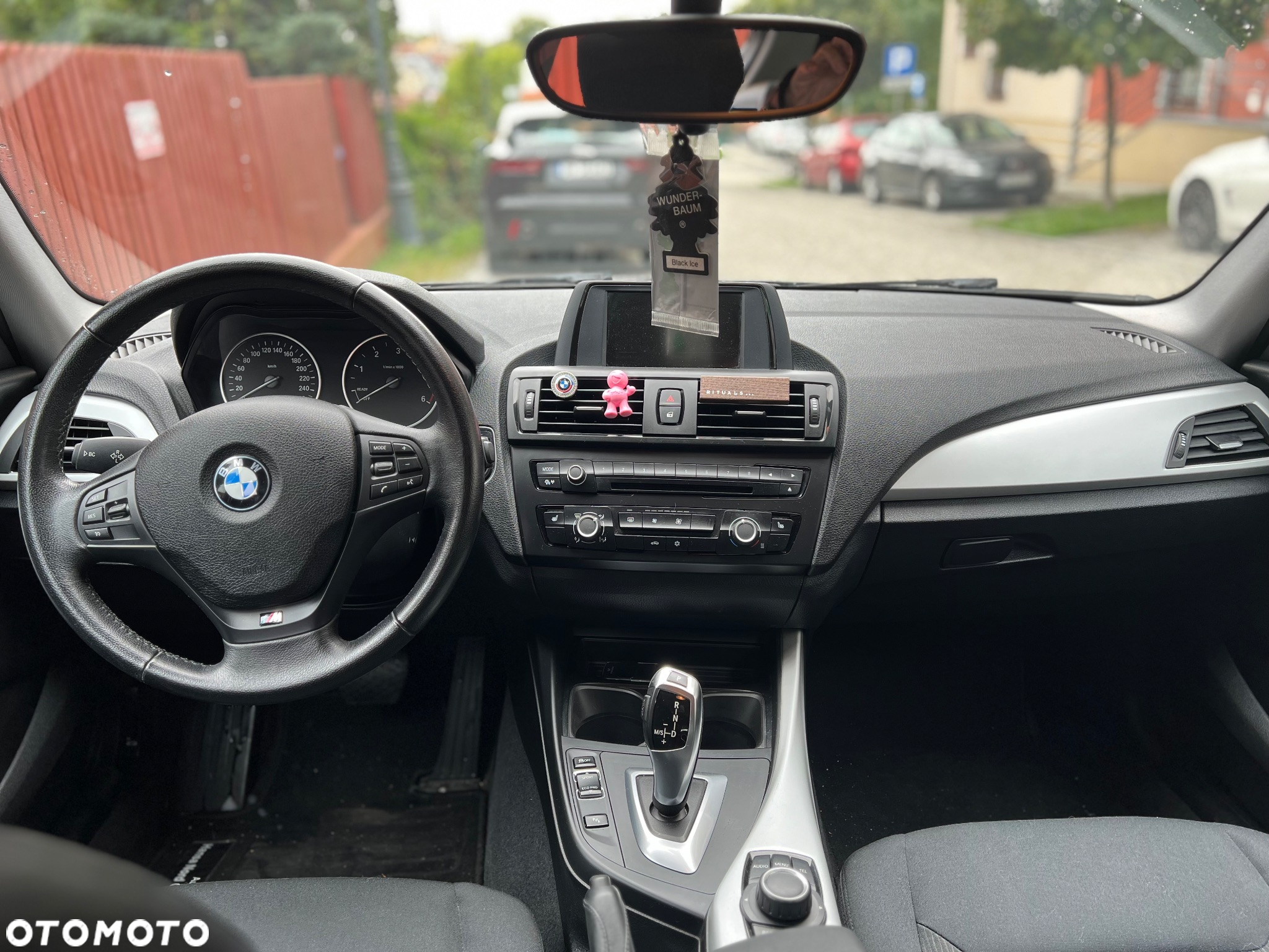 BMW Seria 1 116d - 11