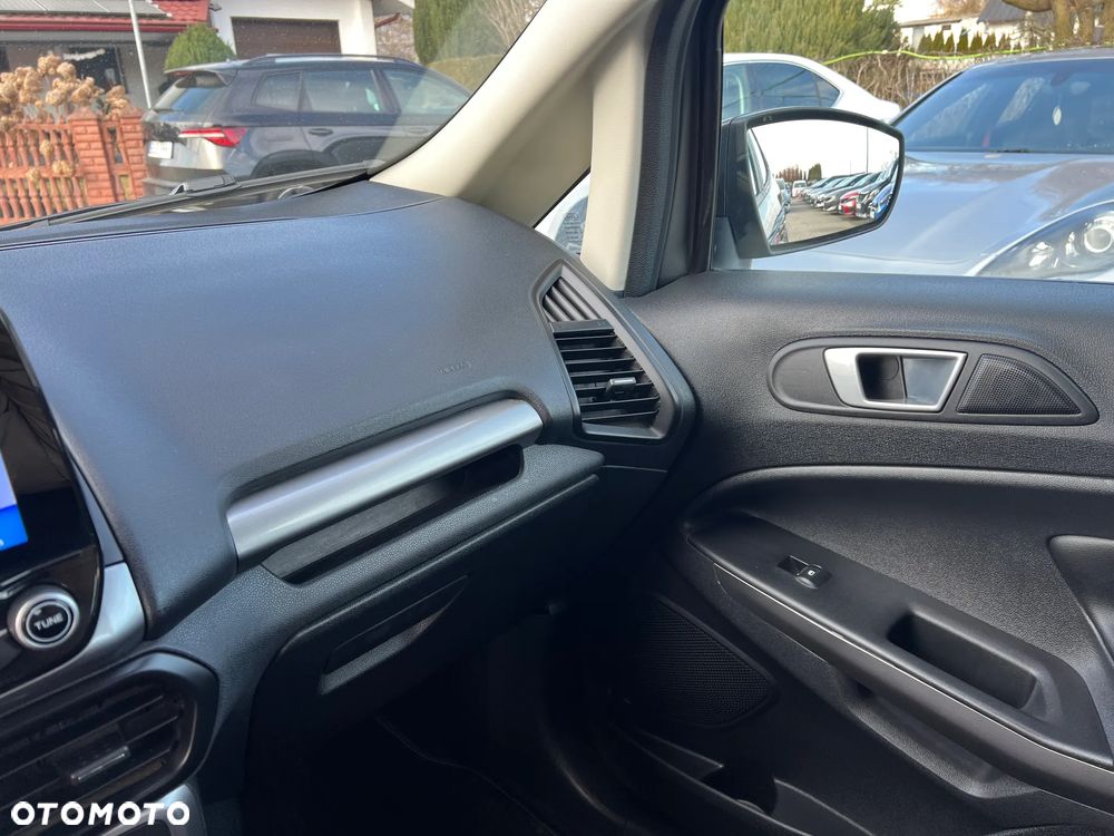 Ford EcoSport - 16