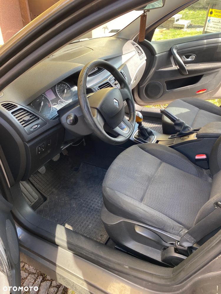 Renault Laguna 2.0 DCi Dynamique - 5