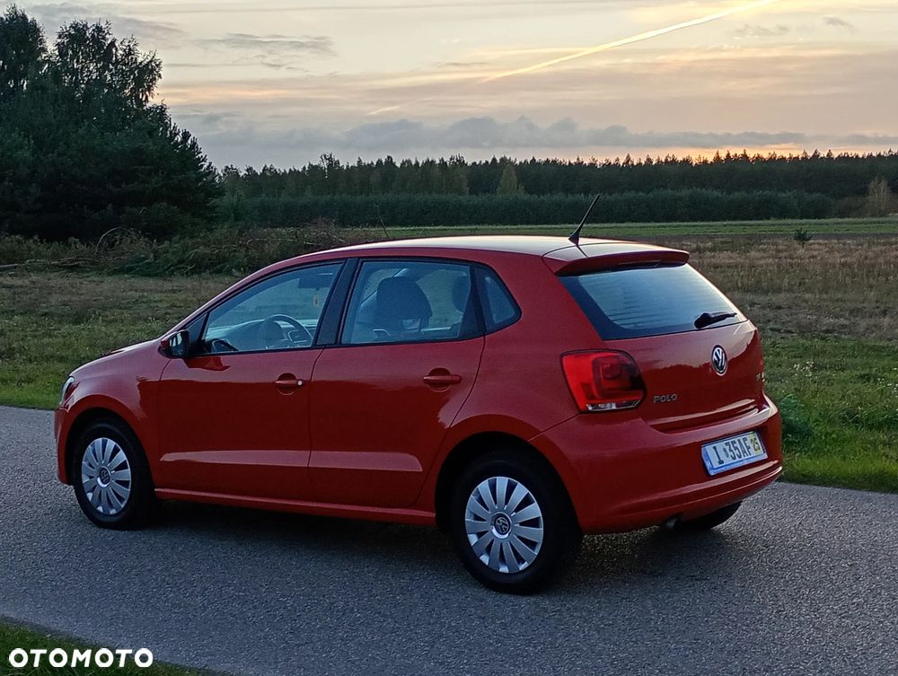 Volkswagen Polo 1.4 16V Trendline - 8