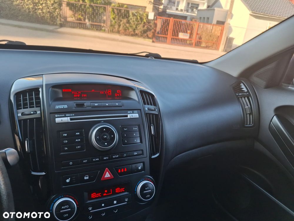 Kia Ceed 1.6 Crdi Comfort - 21