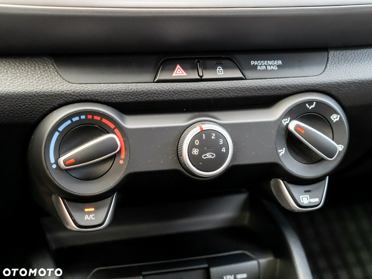 Kia Stonic 1.0 T-GDI M DCT - 18