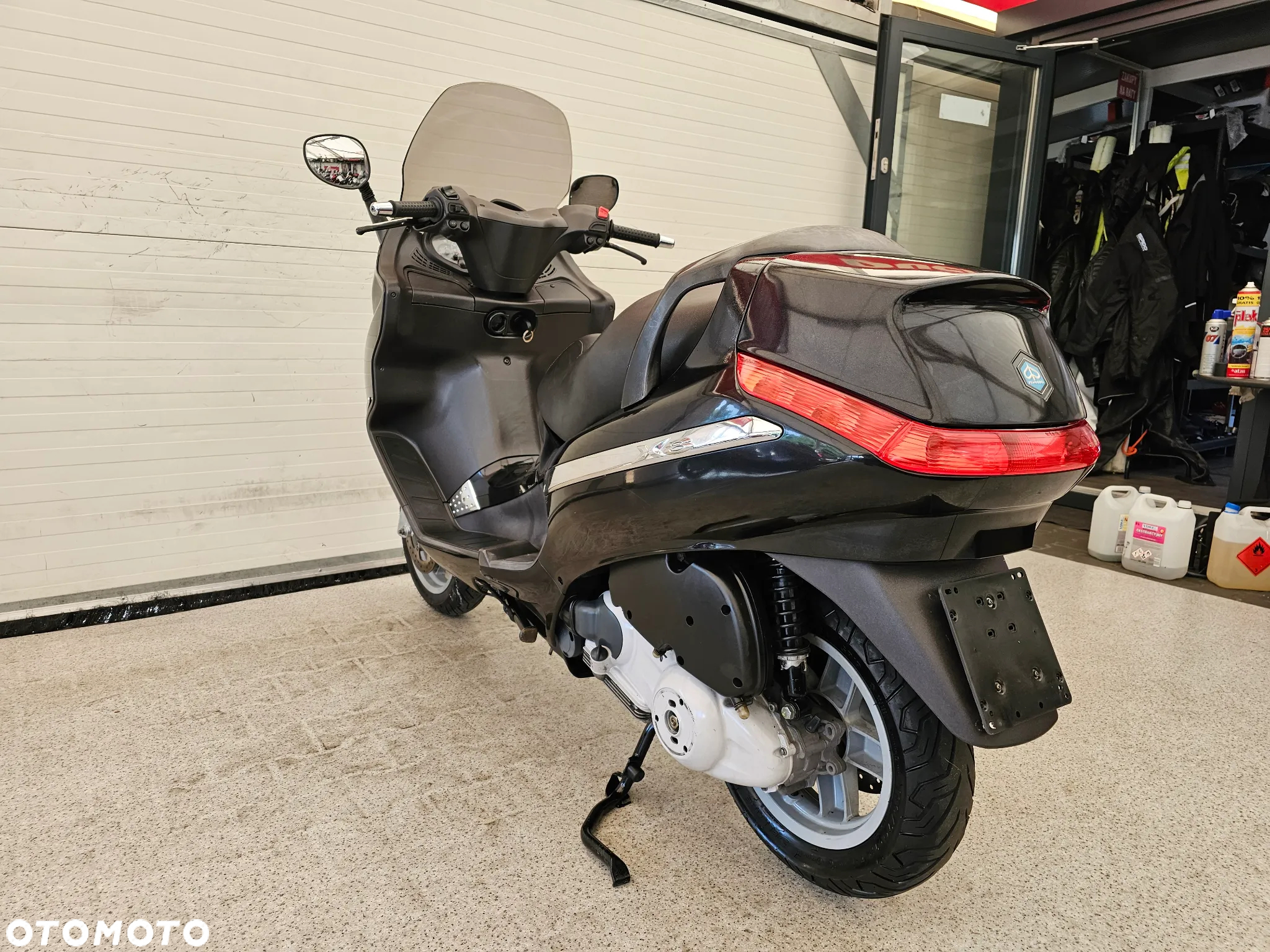 Piaggio X9 - 24