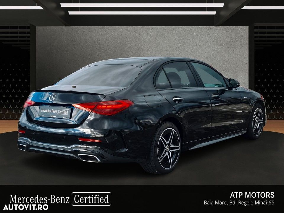 Mercedes-Benz C - 8