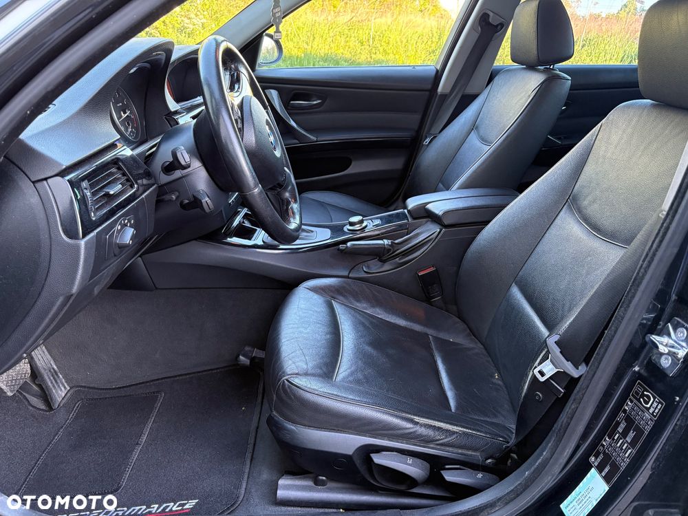 BMW Seria 3 - 26