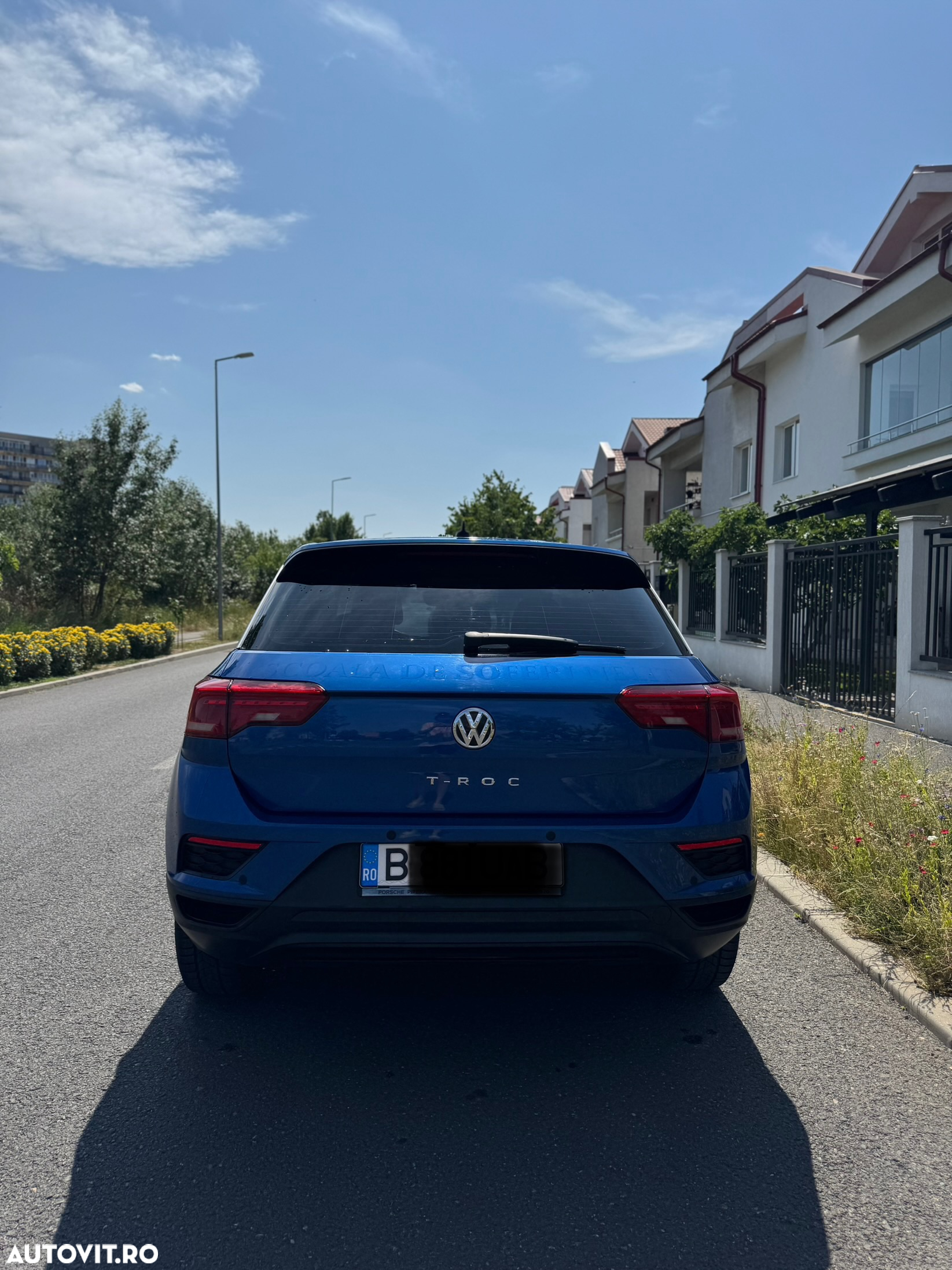 Volkswagen T-ROC - 3