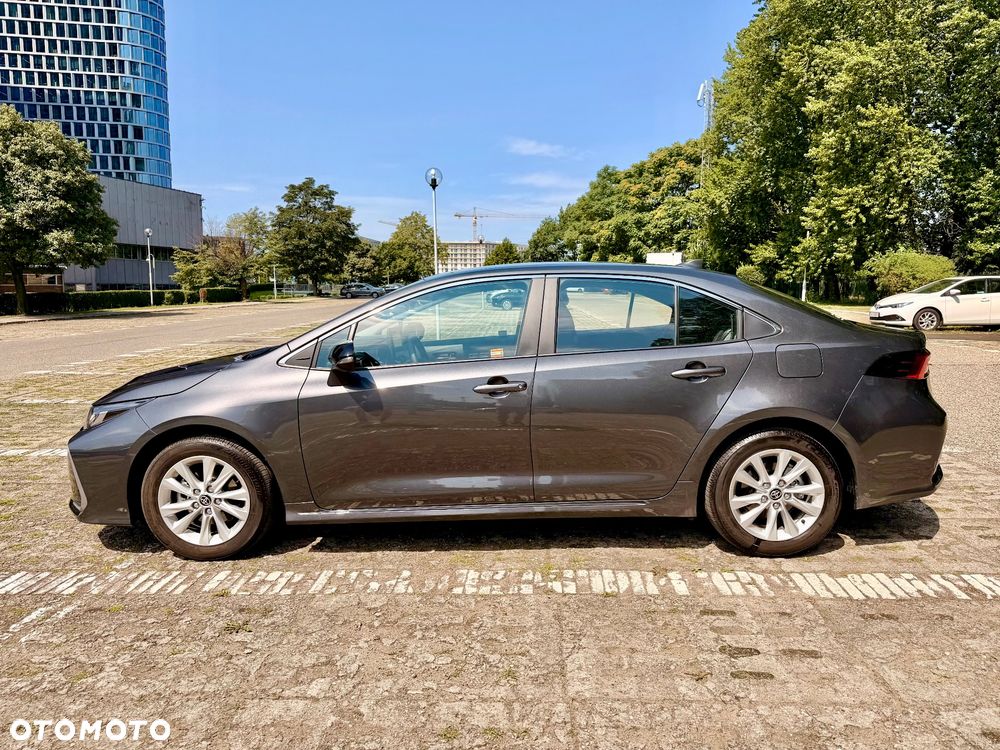 Toyota Corolla - 8