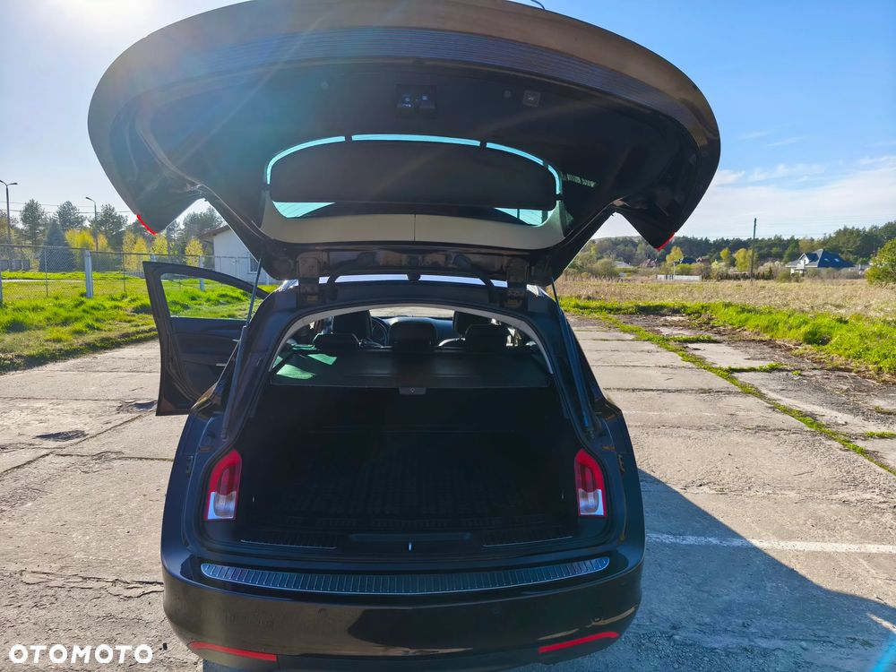 Opel Insignia 2.0 CDTI EcoFLEX Cosmo - 9