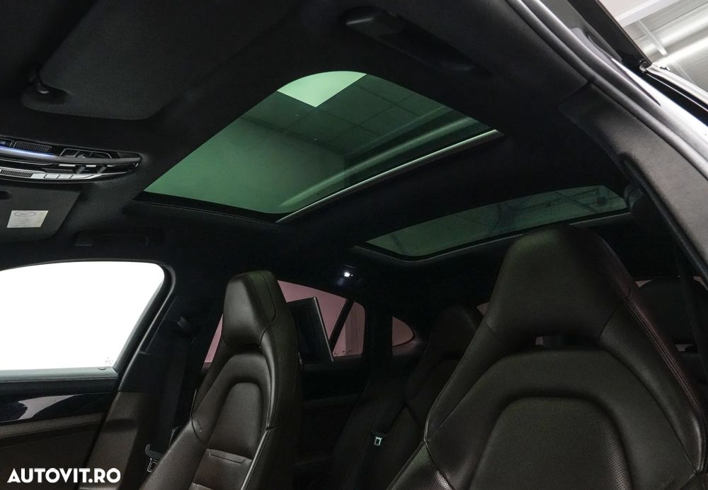 Porsche Panamera 4S Executive - 8
