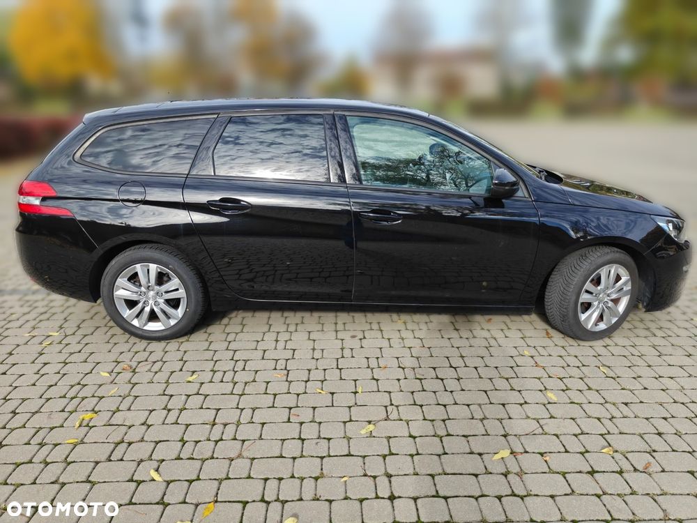 Peugeot 308 - 6