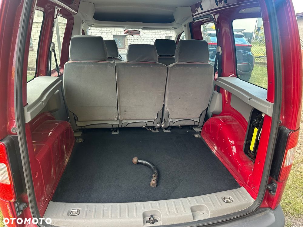 Volkswagen Caddy - 12