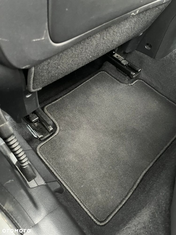 Nissan Qashqai 1.3 DIG-T TEKNA - 17