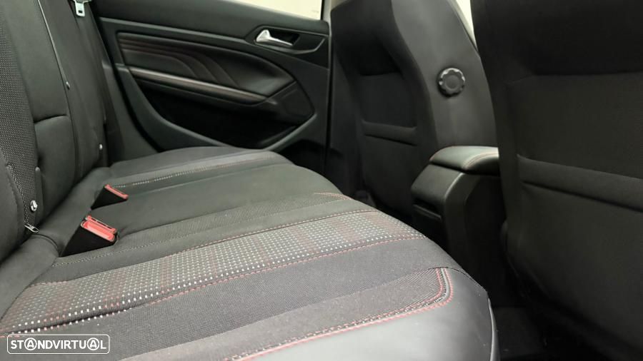 Peugeot 308 SW 1.6 BlueHDi GT Line - 36