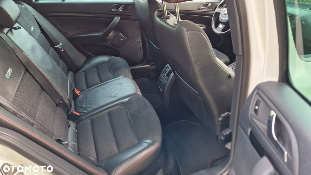 Skoda Octavia 2.0 TDI DPF DSG RS - 4
