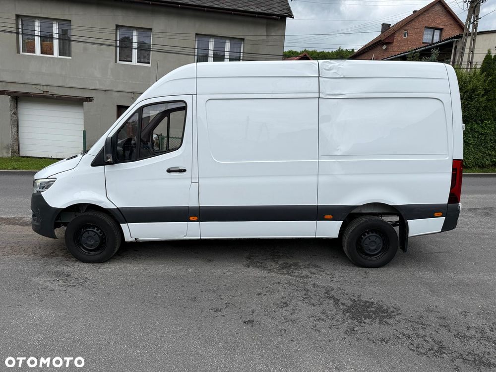 Mercedes-Benz SPRINTER - 8