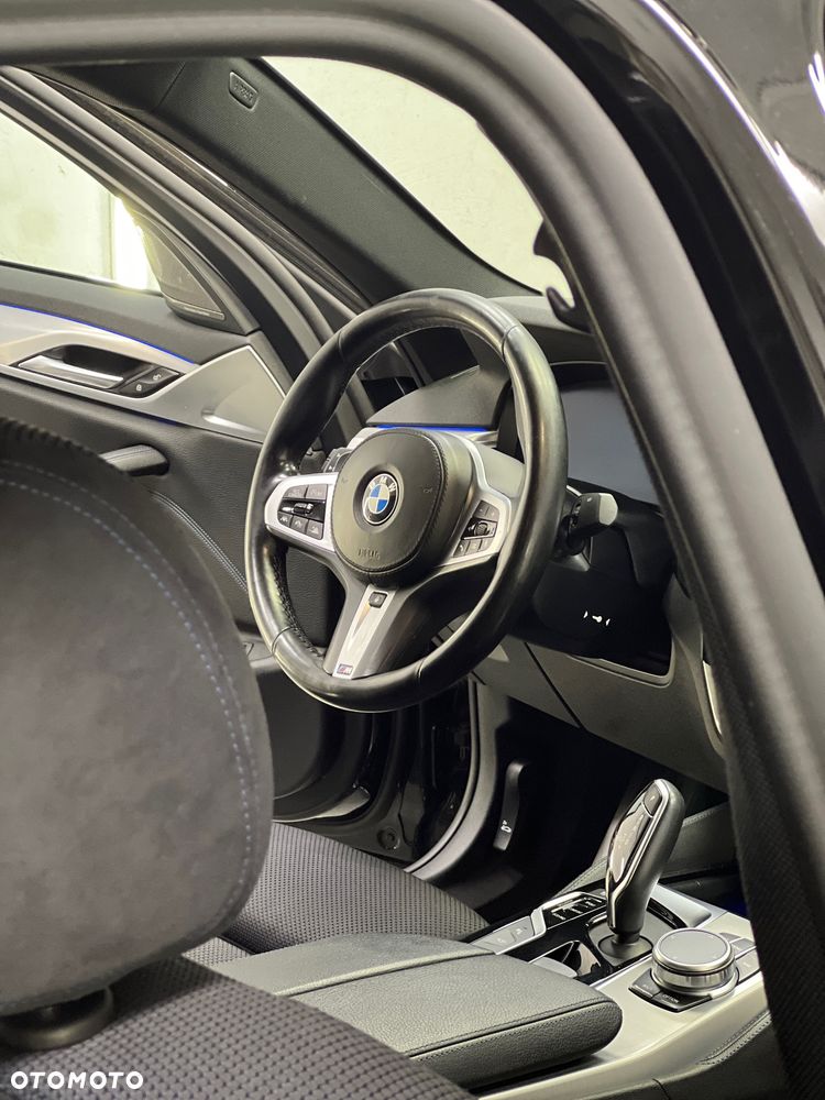 BMW Seria 5 520d xDrive Business Edition - 9
