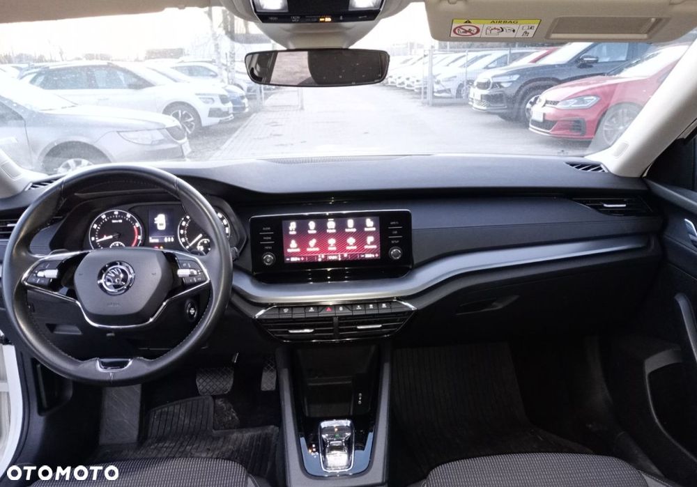 Skoda Octavia 1.5 TSI e-TEC DSG Ambition - 11