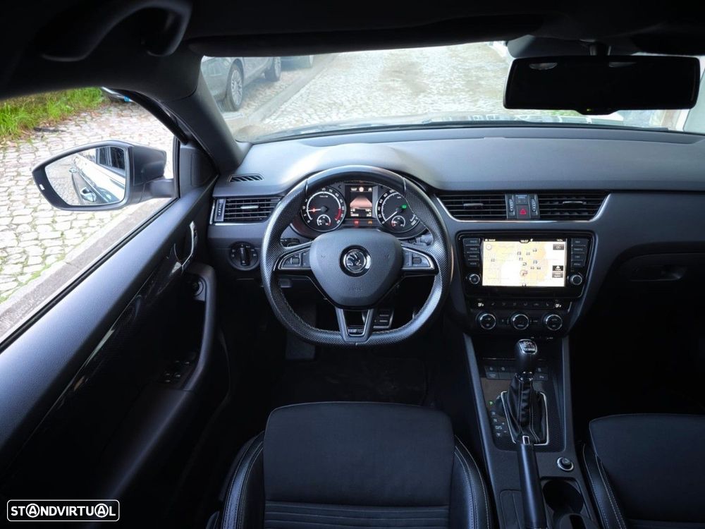 Skoda Octavia Break 2.0 TDI DSG RS - 28