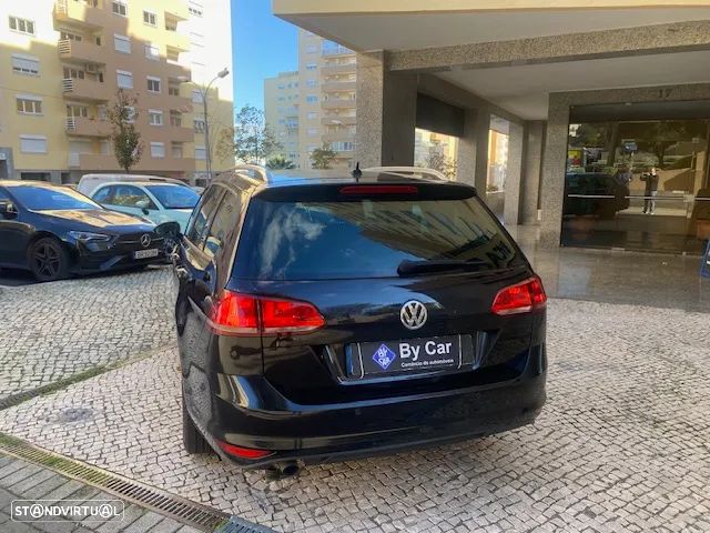 VW Golf Variant 1.6 TDi GPS Edition DSG - 18