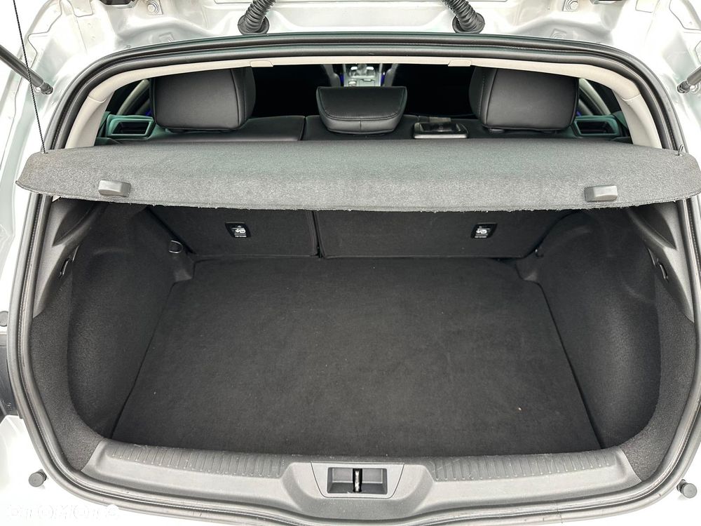 Renault Megane TCe 160 GPF EDC BUSINESS EDITION - 29