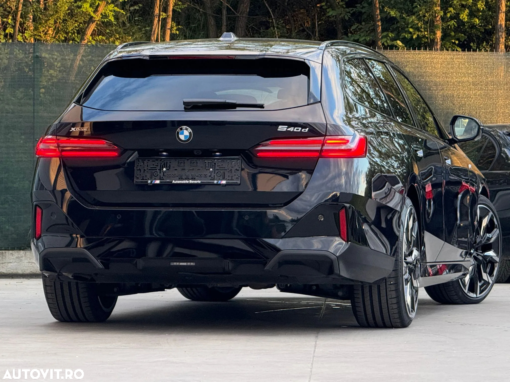 BMW Seria 5 540d xDrive AT MHEV - 8