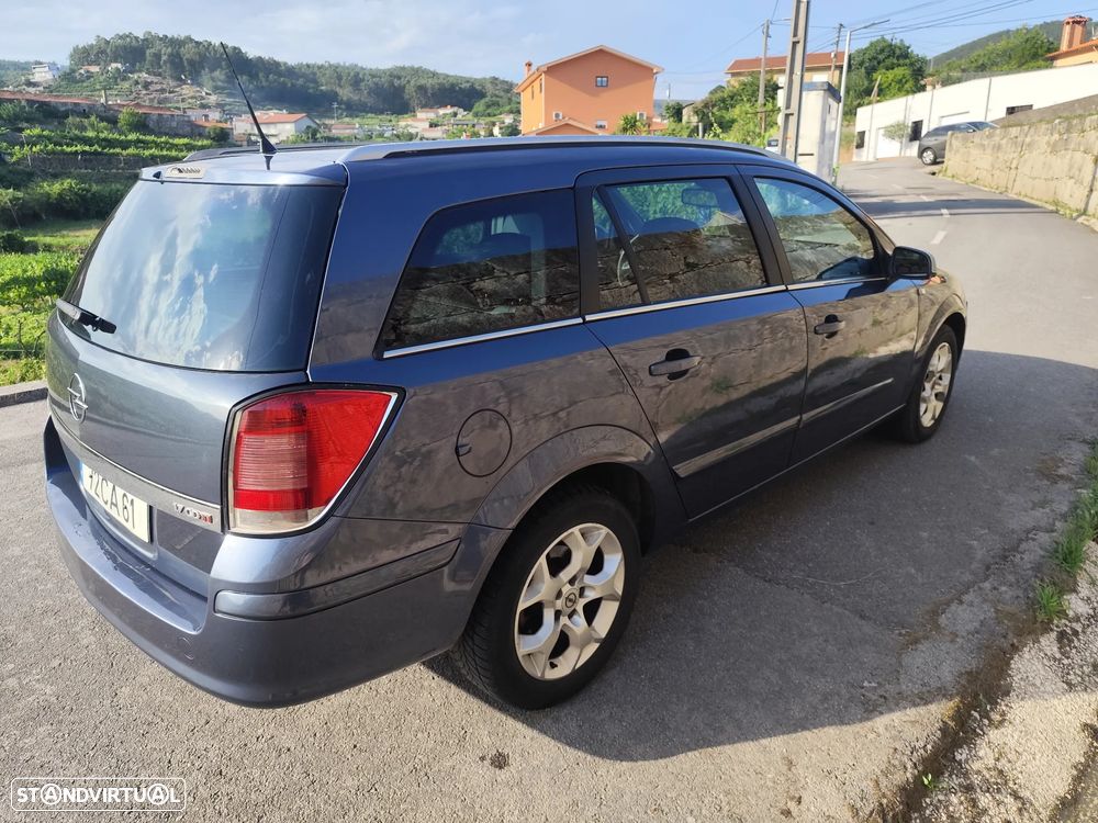 Opel Astra 1.7 CDTI Cosmo - 3
