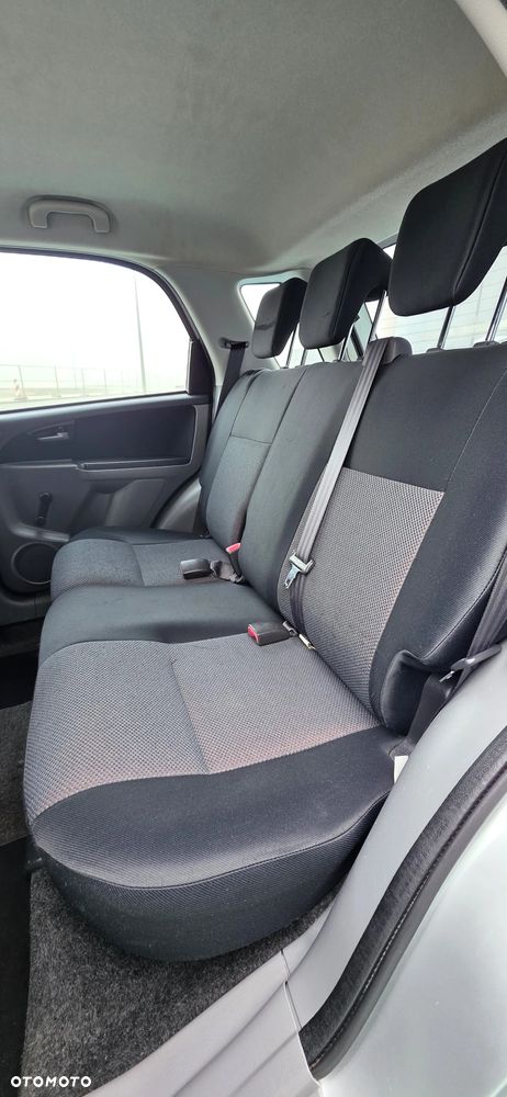 Suzuki SX4 1.6 GLX / Comfort - 14